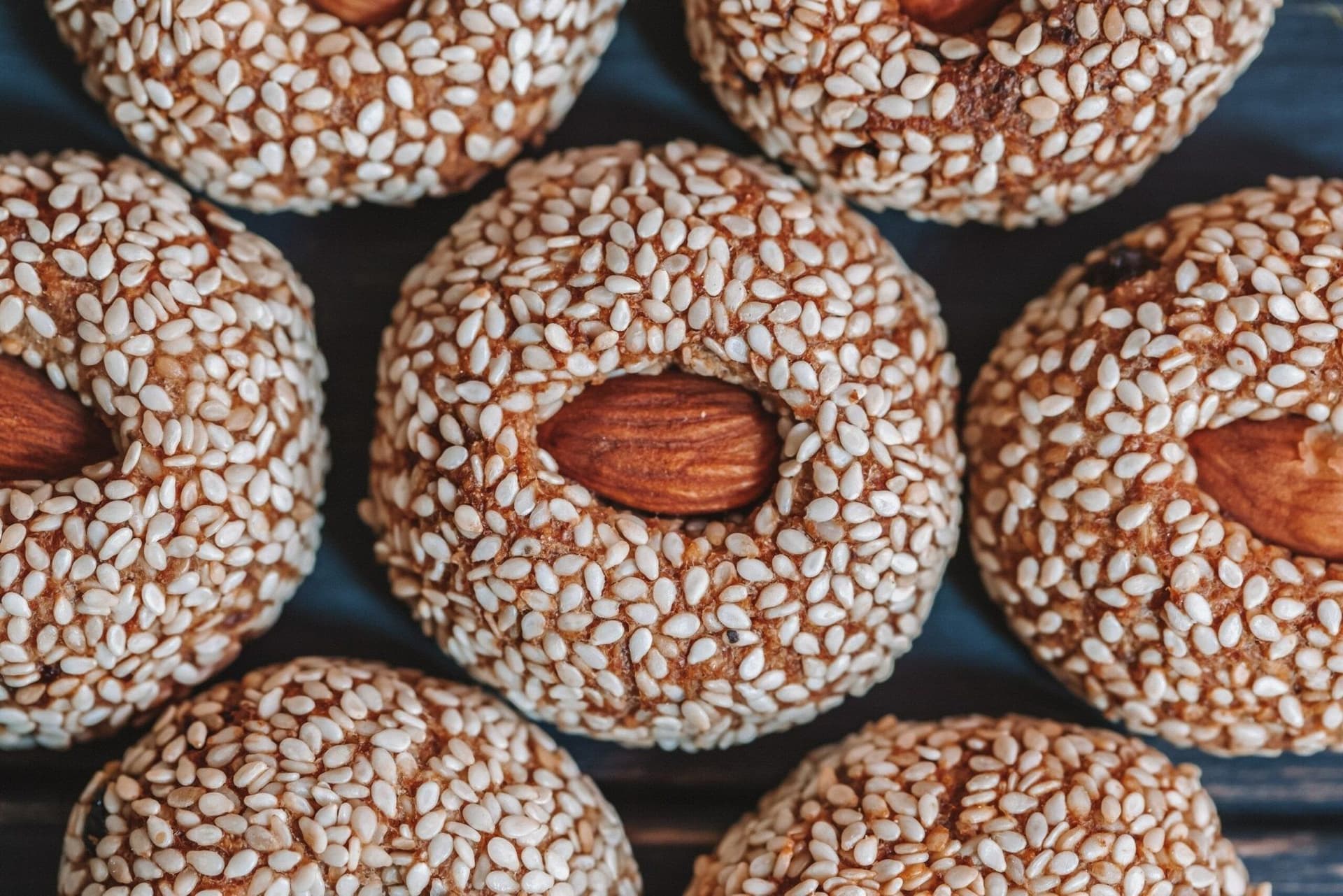Can Dogs Eat Sesame Seeds? Nutritional Benefits And Serving Guide